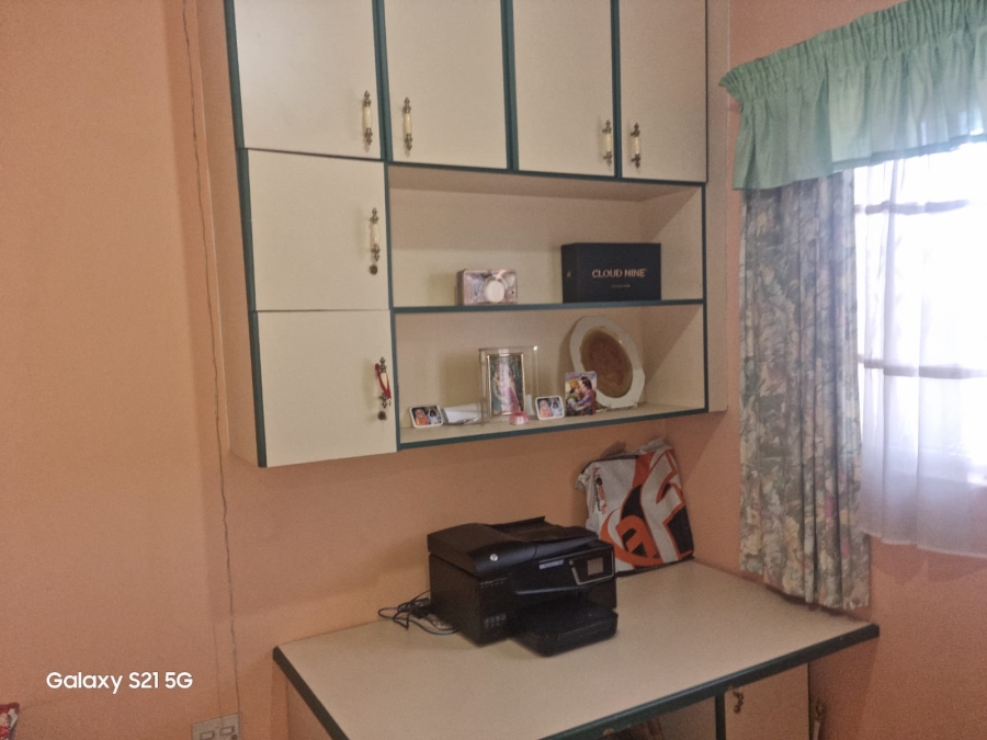 4 Bedroom Property for Sale in Avoca Hills KwaZulu-Natal