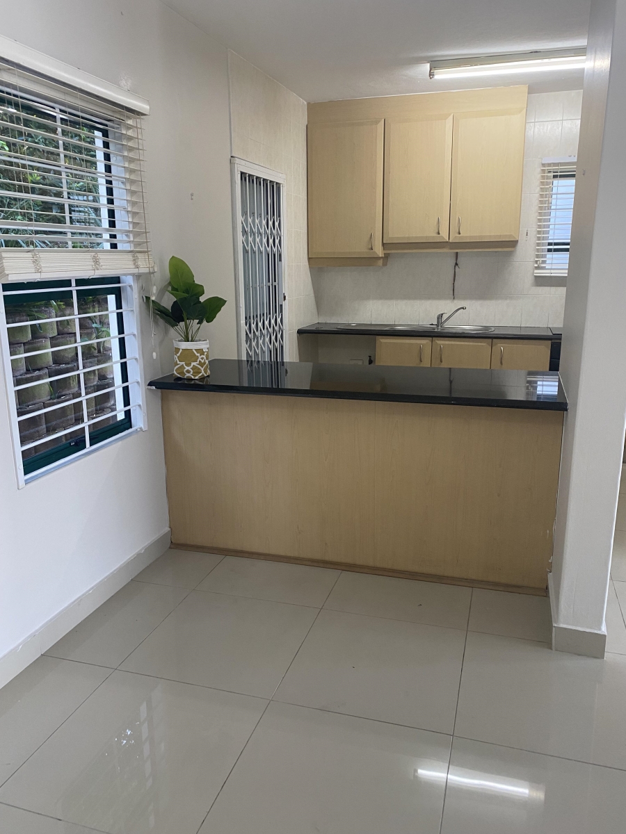 To Let 3 Bedroom Property for Rent in Westbrook KwaZulu-Natal