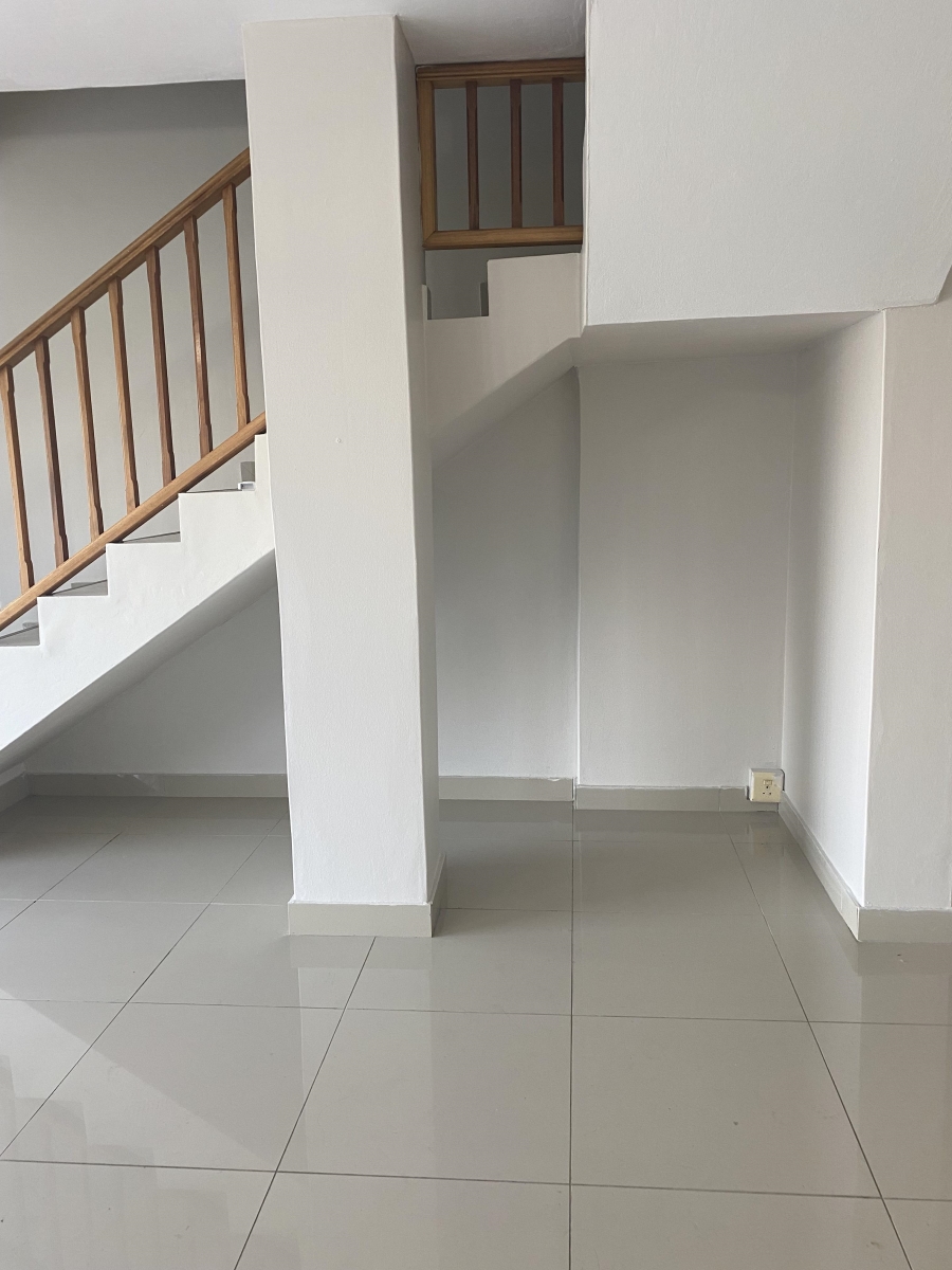 To Let 3 Bedroom Property for Rent in Westbrook KwaZulu-Natal