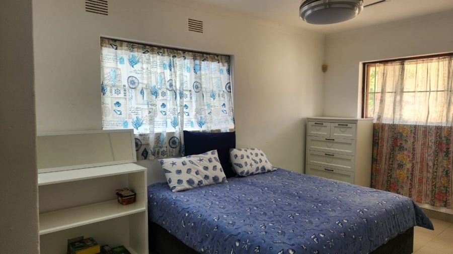 6 Bedroom Property for Sale in Glenmore KwaZulu-Natal