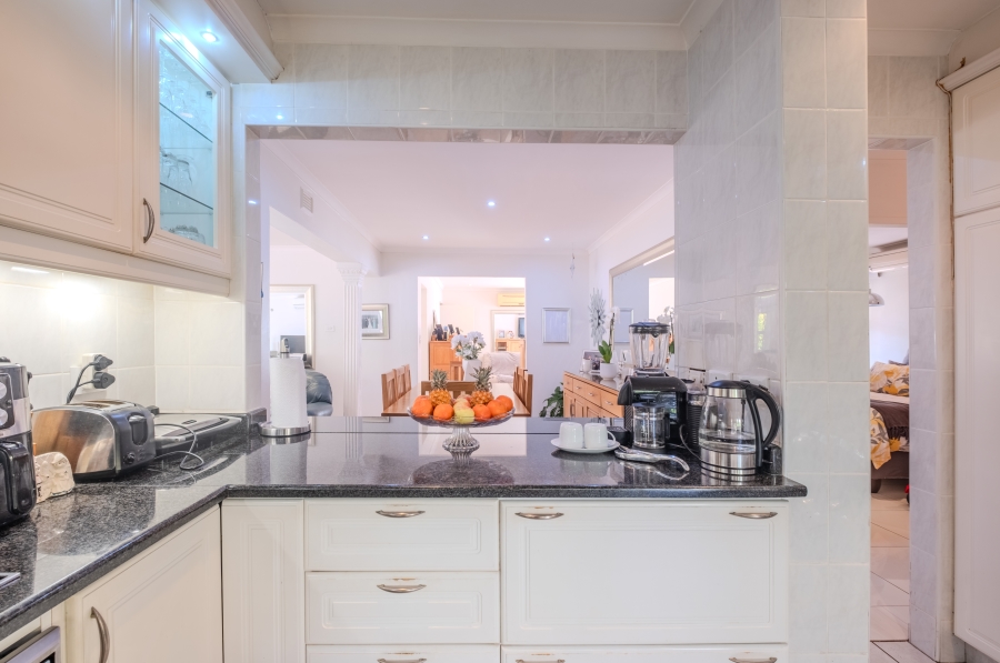 4 Bedroom Property for Sale in Sunningdale KwaZulu-Natal
