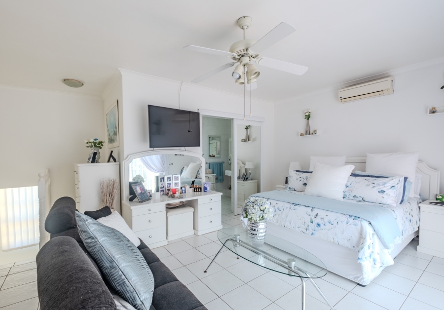 4 Bedroom Property for Sale in Sunningdale KwaZulu-Natal
