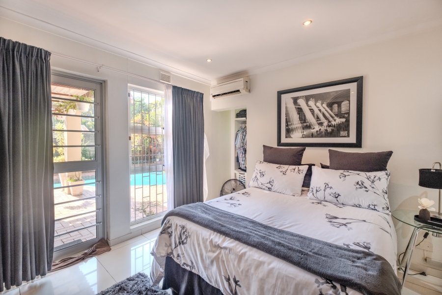 4 Bedroom Property for Sale in Sunningdale KwaZulu-Natal