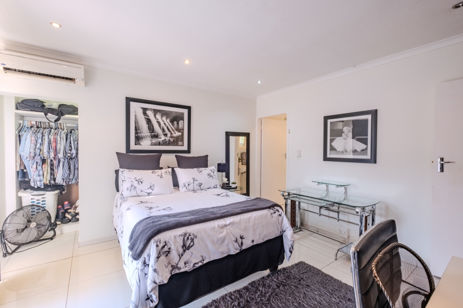 4 Bedroom Property for Sale in Sunningdale KwaZulu-Natal