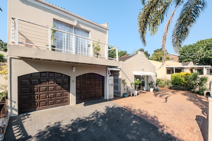4 Bedroom Property for Sale in Sunningdale KwaZulu-Natal