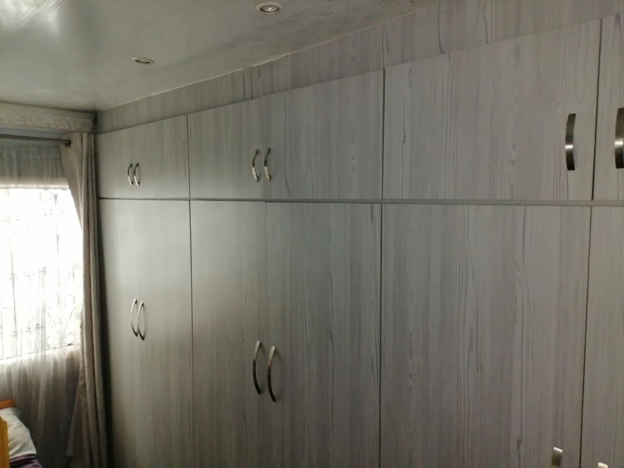 4 Bedroom Property for Sale in Shastri Park KwaZulu-Natal