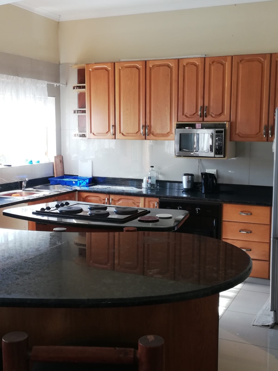 To Let 3 Bedroom Property for Rent in Bluff KwaZulu-Natal