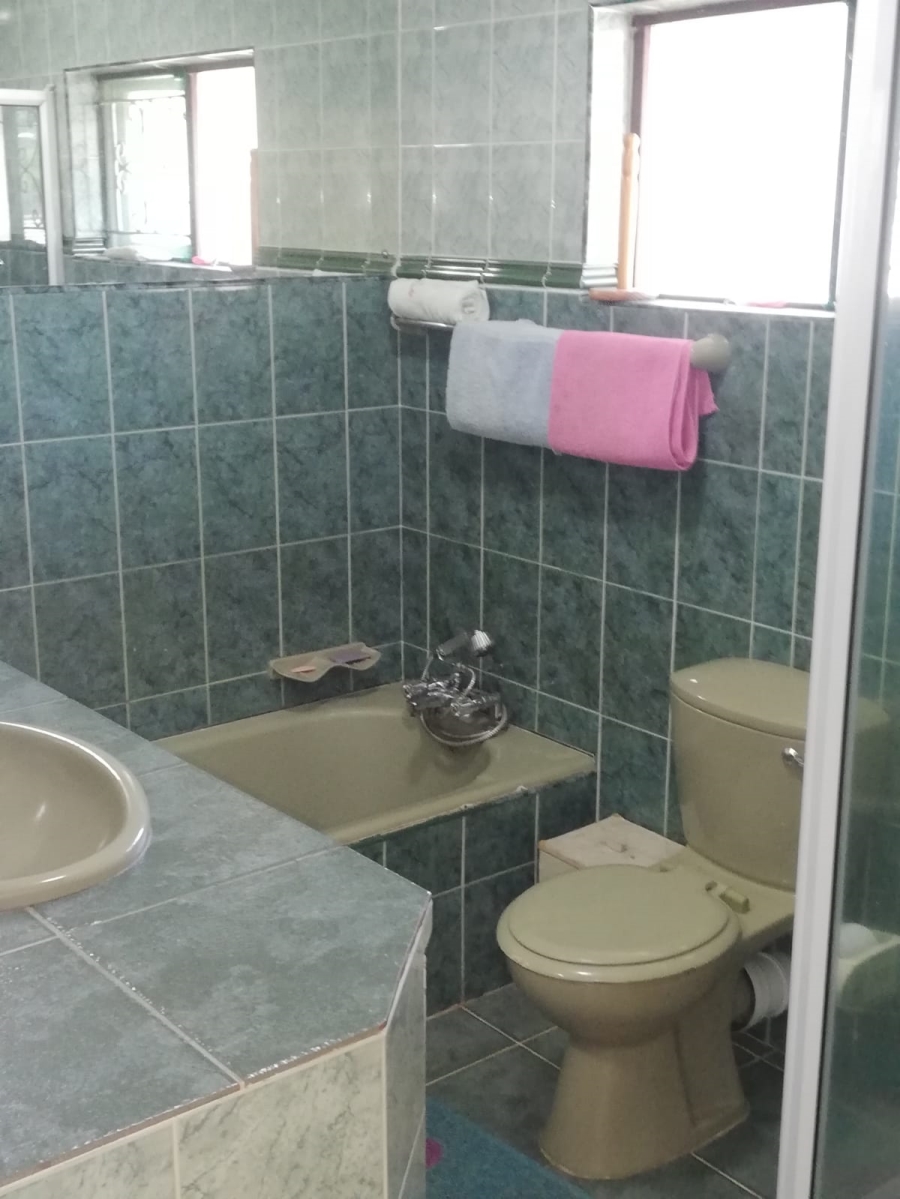 To Let 3 Bedroom Property for Rent in Bluff KwaZulu-Natal