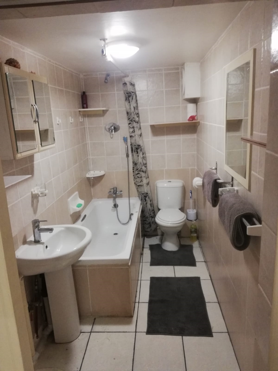 To Let 2 Bedroom Property for Rent in Bluff KwaZulu-Natal