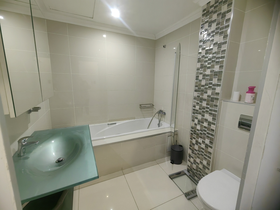 To Let 2 Bedroom Property for Rent in Umhlanga KwaZulu-Natal