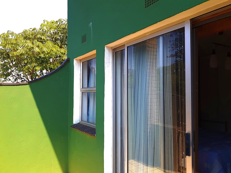 4 Bedroom Property for Sale in Athlone Park KwaZulu-Natal