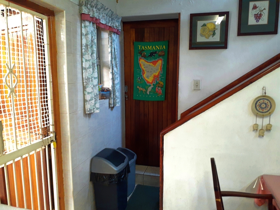 4 Bedroom Property for Sale in Athlone Park KwaZulu-Natal
