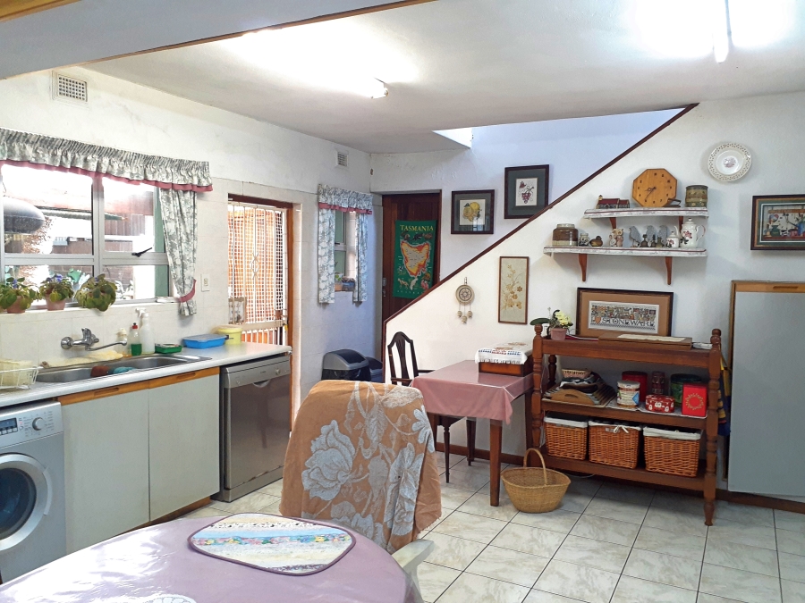 4 Bedroom Property for Sale in Athlone Park KwaZulu-Natal