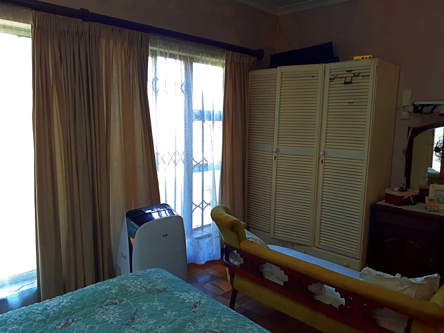 4 Bedroom Property for Sale in Athlone Park KwaZulu-Natal