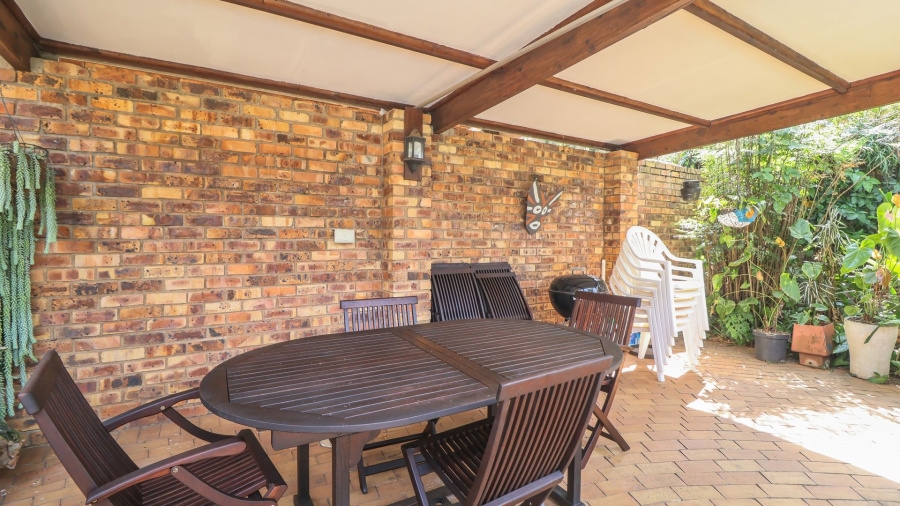 4 Bedroom Property for Sale in Ferncliffe KwaZulu-Natal
