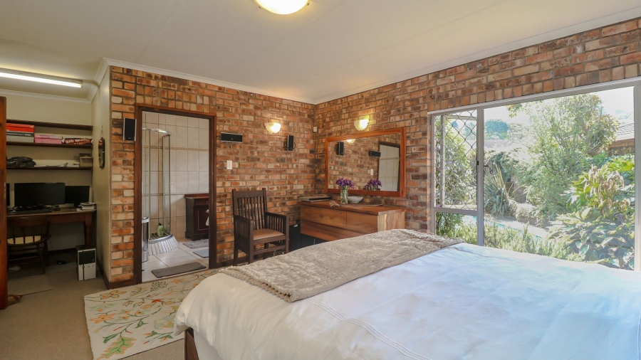 4 Bedroom Property for Sale in Ferncliffe KwaZulu-Natal