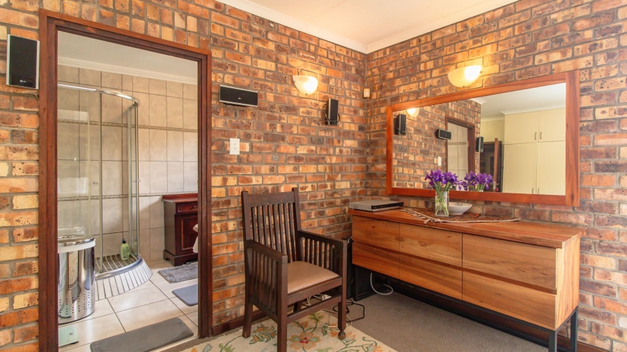 4 Bedroom Property for Sale in Ferncliffe KwaZulu-Natal