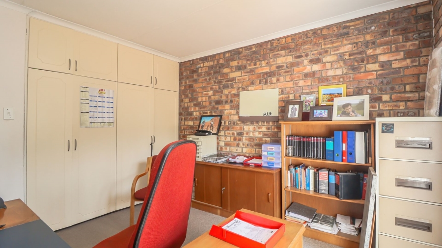4 Bedroom Property for Sale in Ferncliffe KwaZulu-Natal