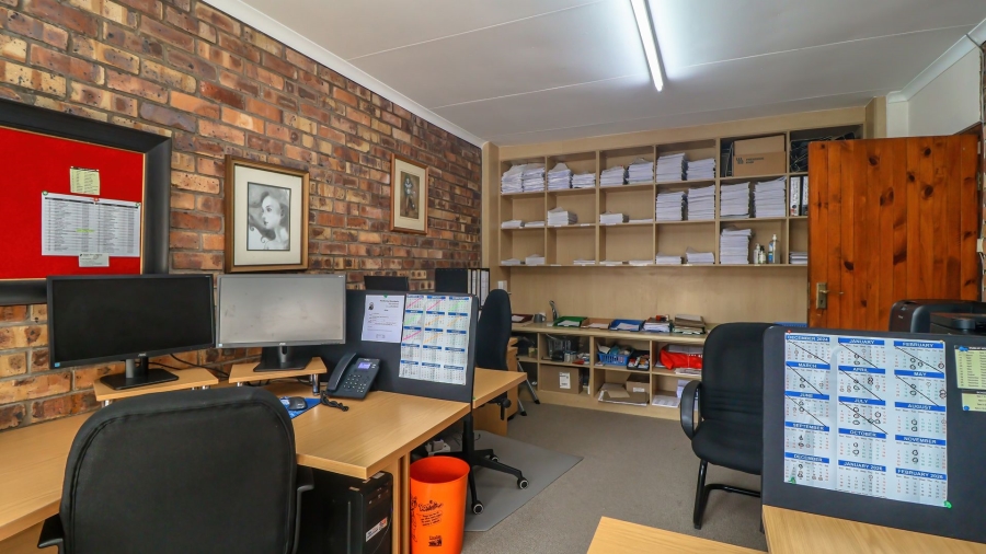 4 Bedroom Property for Sale in Ferncliffe KwaZulu-Natal
