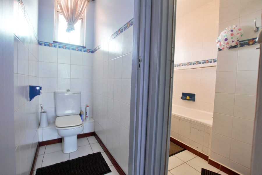 2 Bedroom Property for Sale in Scottburgh Central KwaZulu-Natal