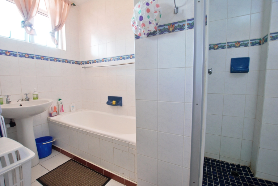 2 Bedroom Property for Sale in Scottburgh Central KwaZulu-Natal