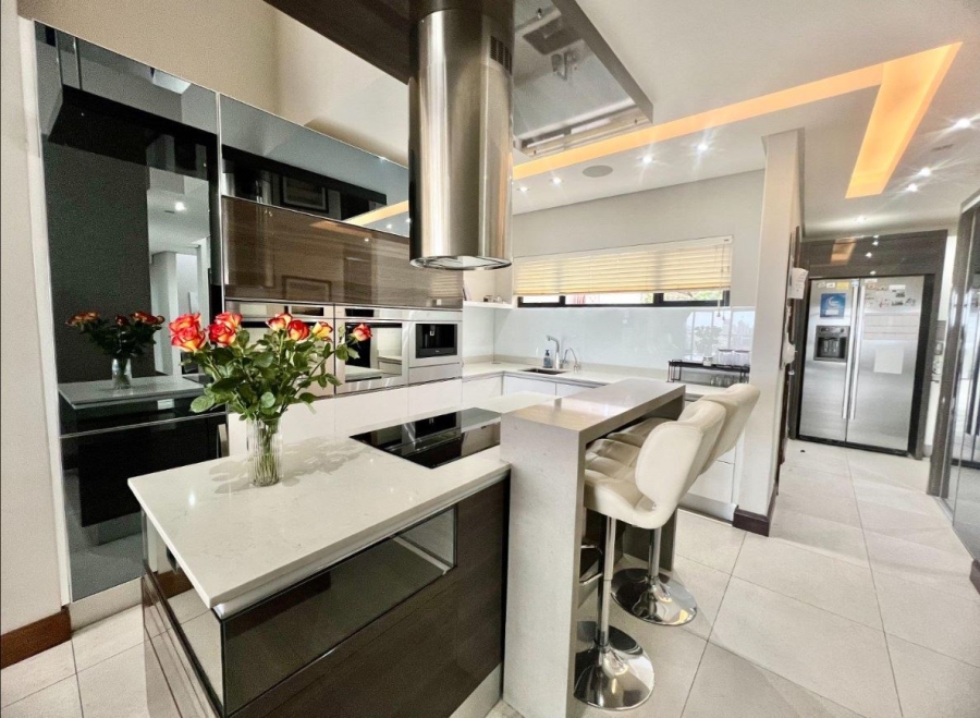 4 Bedroom Property for Sale in Essenwood KwaZulu-Natal