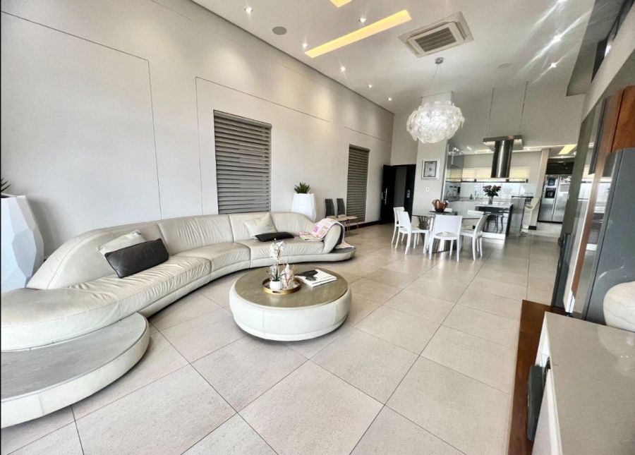 4 Bedroom Property for Sale in Essenwood KwaZulu-Natal