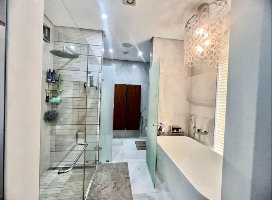 4 Bedroom Property for Sale in Essenwood KwaZulu-Natal