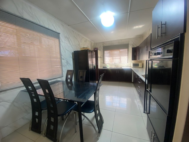 3 Bedroom Property for Sale in Scottsville KwaZulu-Natal