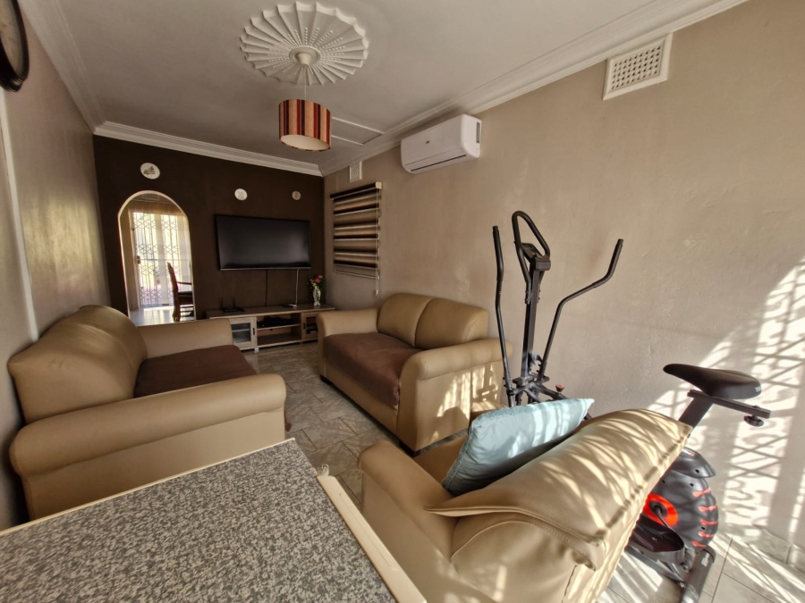 3 Bedroom Property for Sale in Escombe KwaZulu-Natal