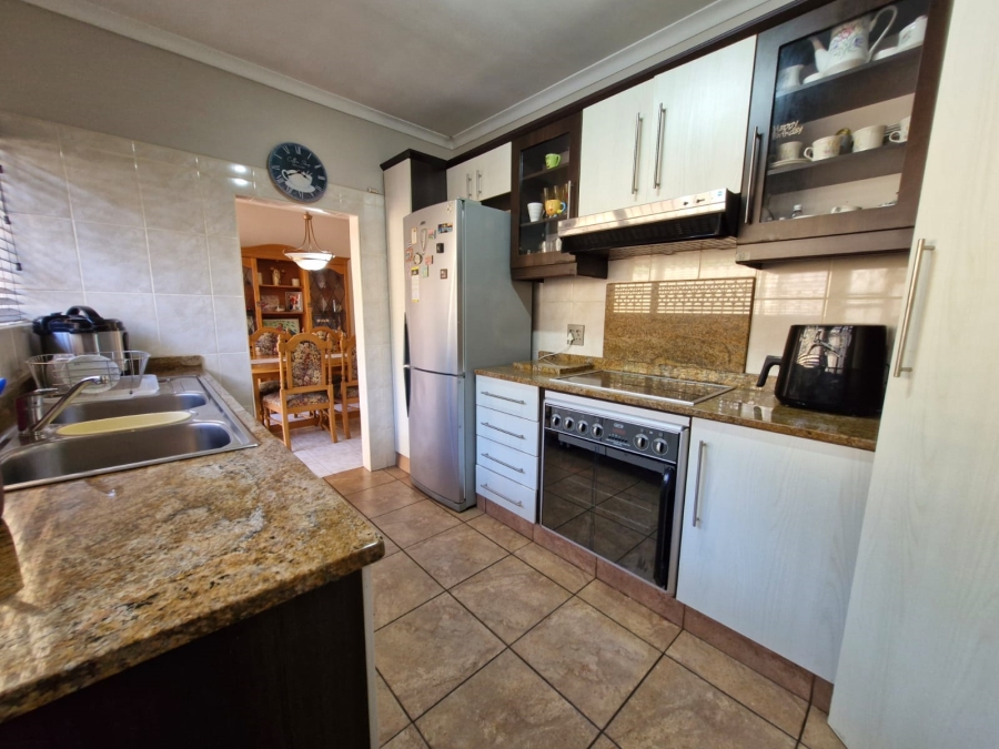 3 Bedroom Property for Sale in Escombe KwaZulu-Natal