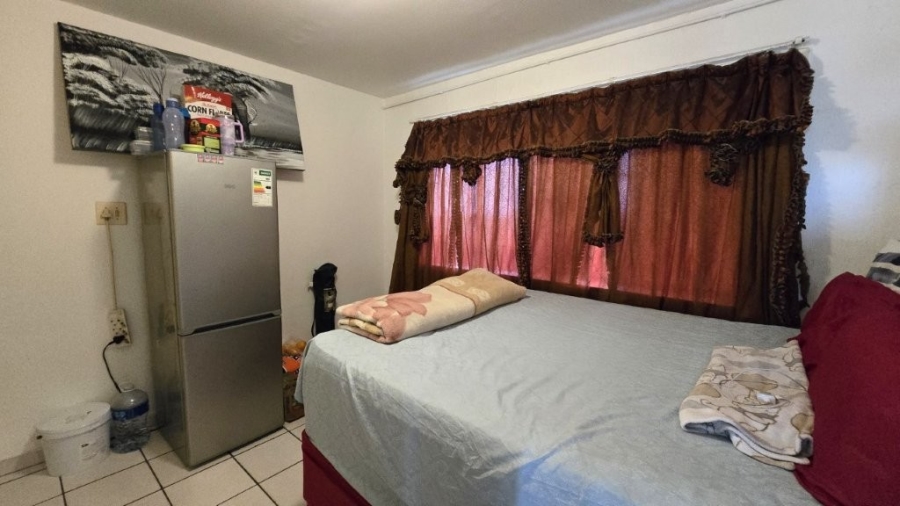 2 Bedroom Property for Sale in Pinetown KwaZulu-Natal