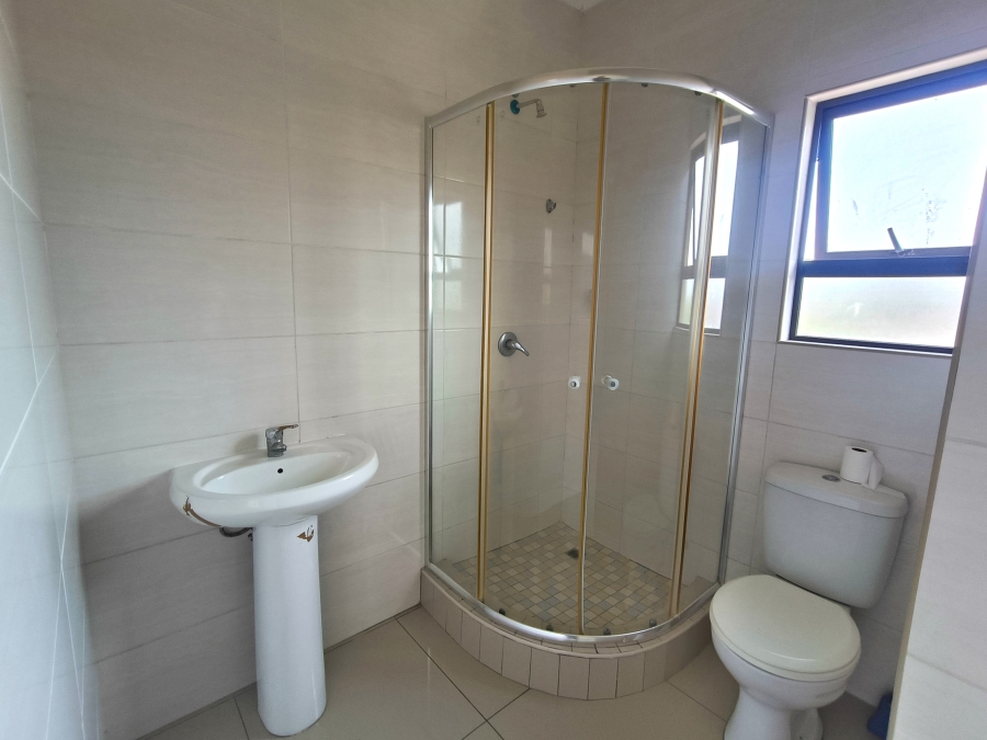 To Let 3 Bedroom Property for Rent in Brackenham KwaZulu-Natal