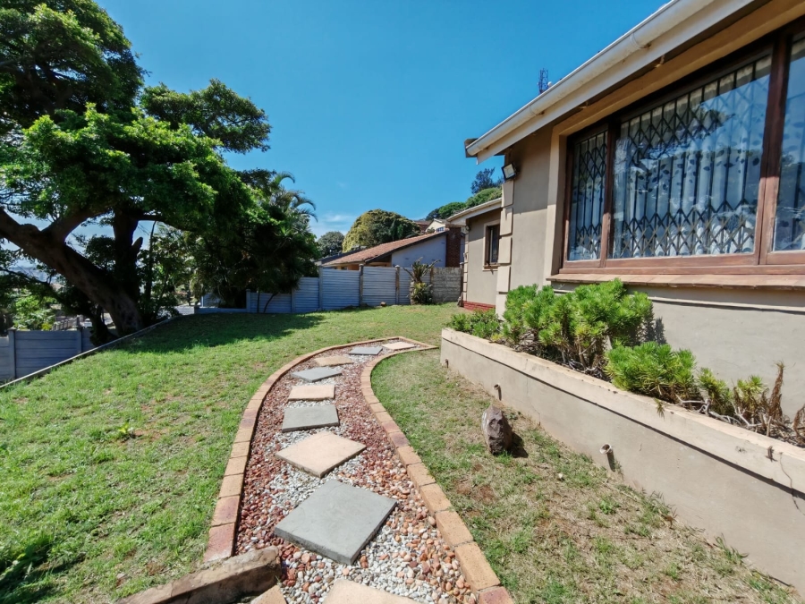 4 Bedroom Property for Sale in Brighton Beach KwaZulu-Natal