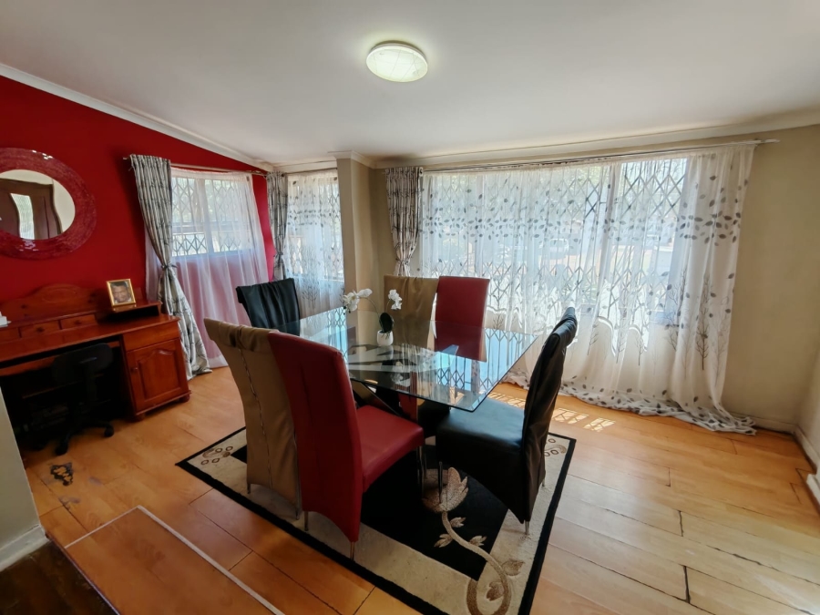 4 Bedroom Property for Sale in Brighton Beach KwaZulu-Natal