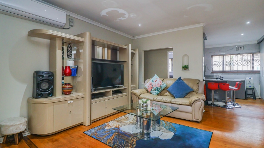 4 Bedroom Property for Sale in Brighton Beach KwaZulu-Natal
