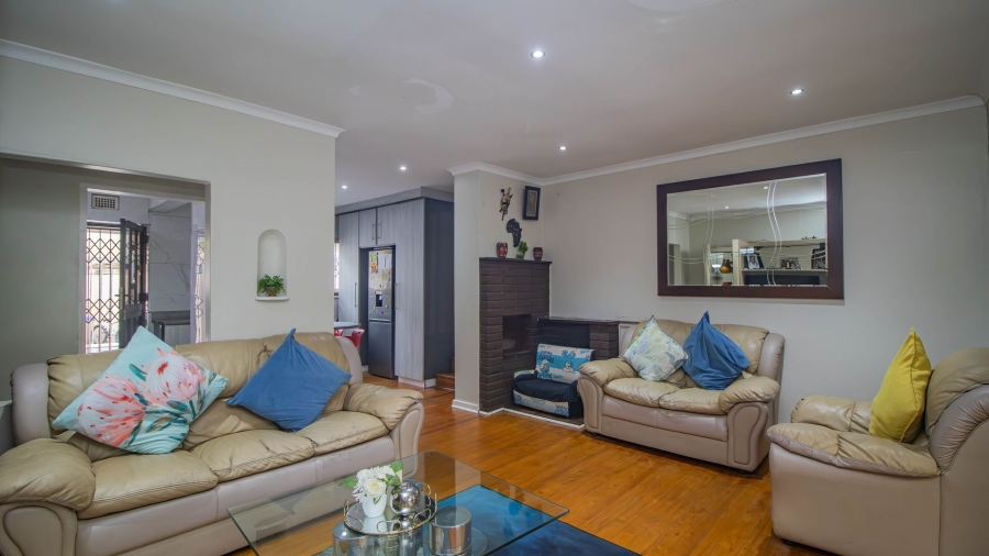 4 Bedroom Property for Sale in Brighton Beach KwaZulu-Natal