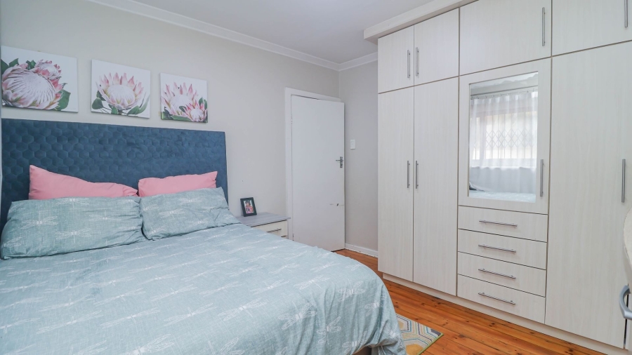 4 Bedroom Property for Sale in Brighton Beach KwaZulu-Natal