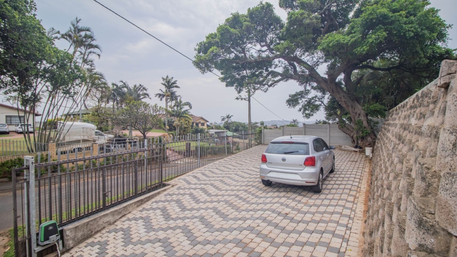 4 Bedroom Property for Sale in Brighton Beach KwaZulu-Natal