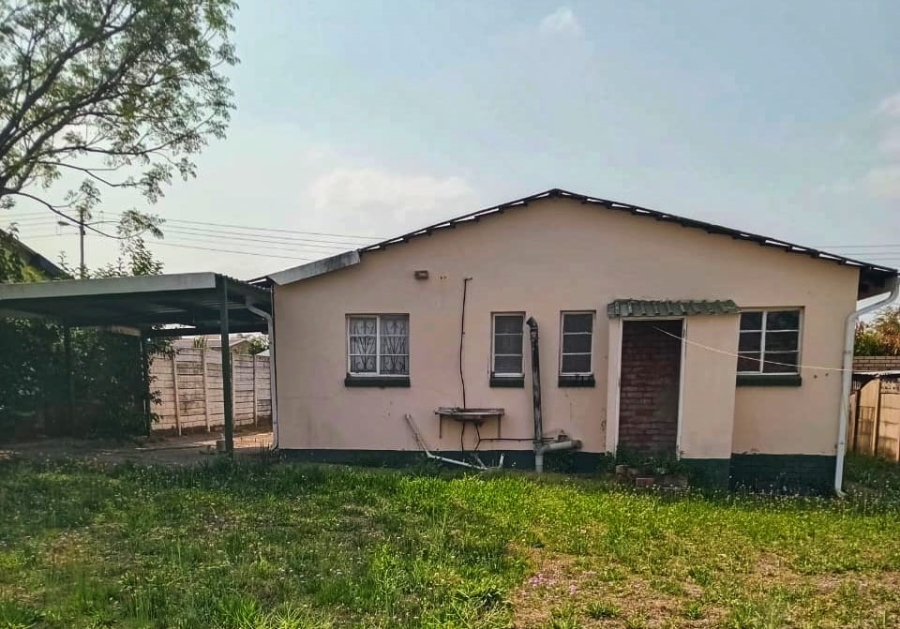 3 Bedroom Property for Sale in Acaciaville KwaZulu-Natal