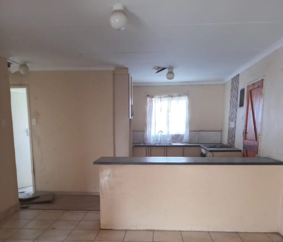 3 Bedroom Property for Sale in Acaciaville KwaZulu-Natal