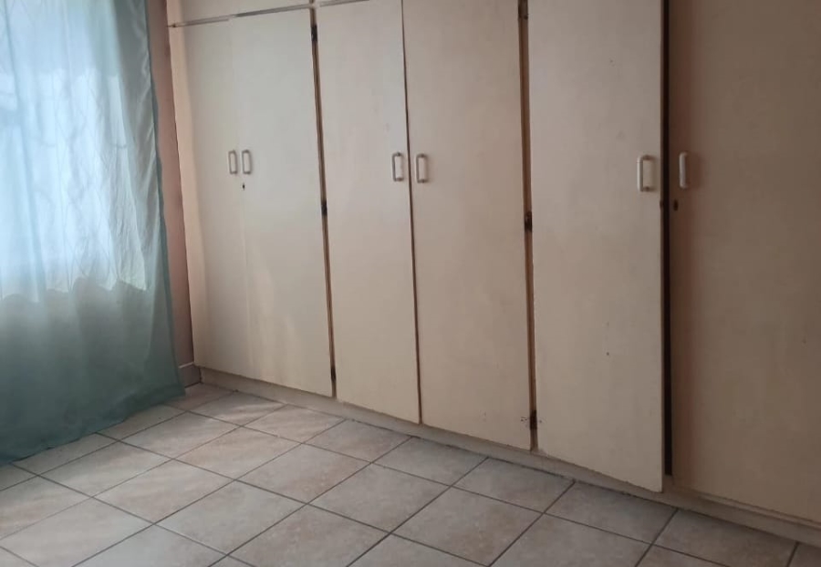 3 Bedroom Property for Sale in Acaciaville KwaZulu-Natal