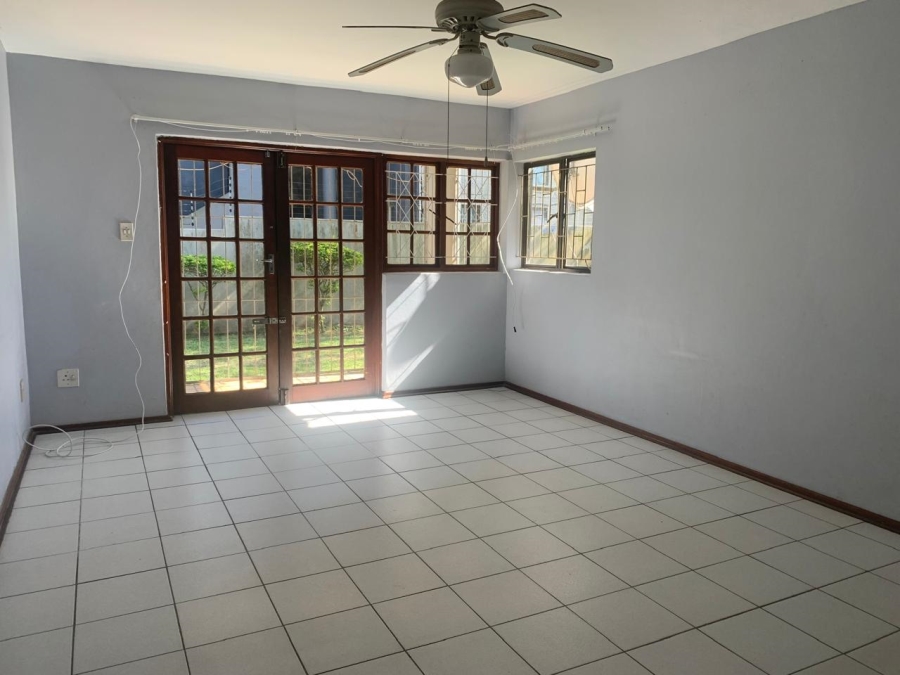 To Let 3 Bedroom Property for Rent in Meer En See KwaZulu-Natal