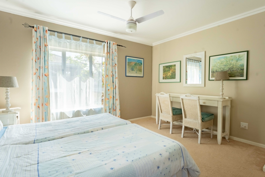 5 Bedroom Property for Sale in Freeland Park KwaZulu-Natal