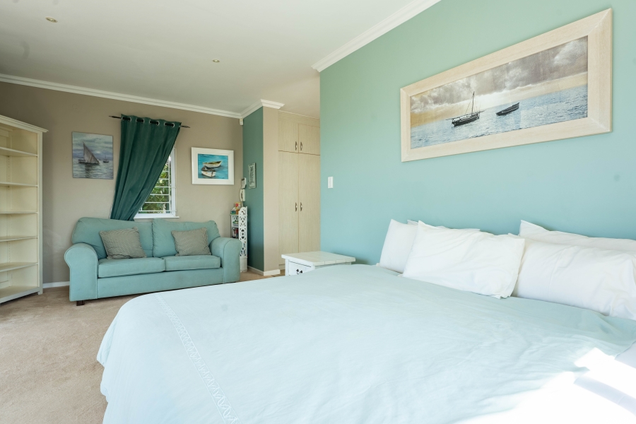 5 Bedroom Property for Sale in Freeland Park KwaZulu-Natal