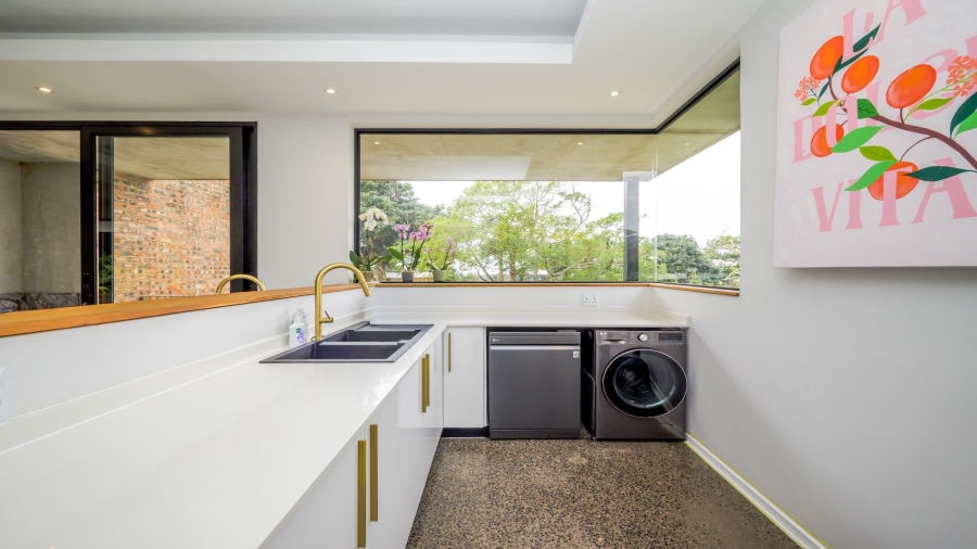 4 Bedroom Property for Sale in Elaleni Coastal Forest Estate KwaZulu-Natal