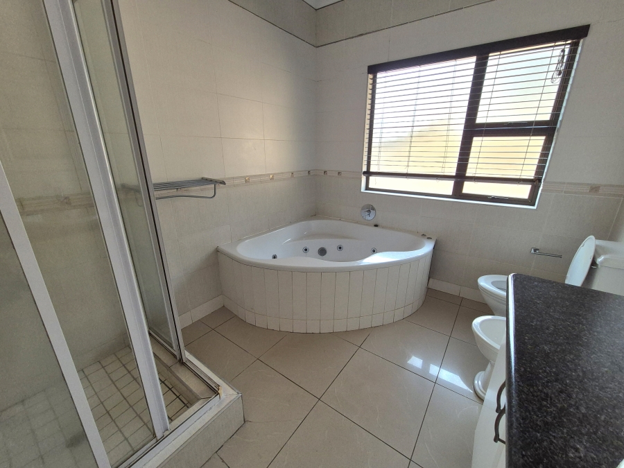 3 Bedroom Property for Sale in Ballito Central KwaZulu-Natal