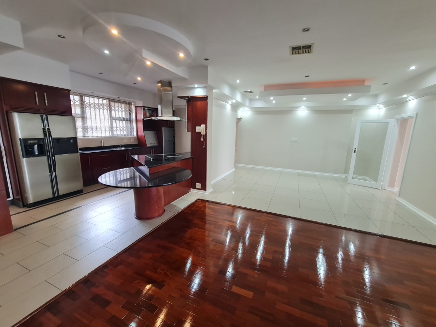8 Bedroom Property for Sale in Montrose KwaZulu-Natal