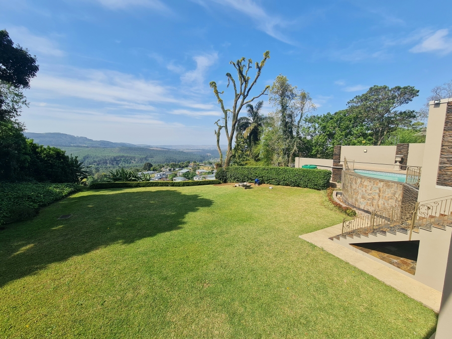 8 Bedroom Property for Sale in Montrose KwaZulu-Natal