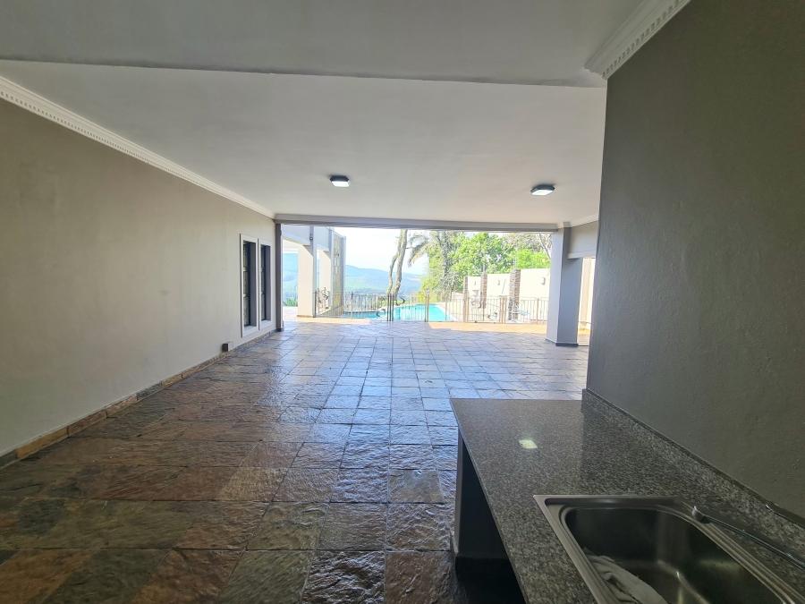 8 Bedroom Property for Sale in Montrose KwaZulu-Natal